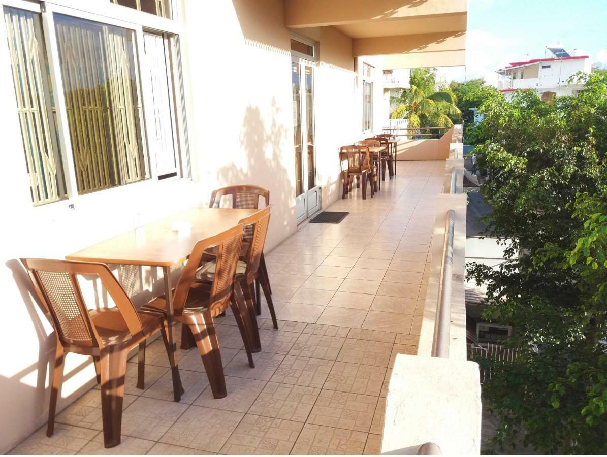 Centraville Grand Baie Exteriör bild
